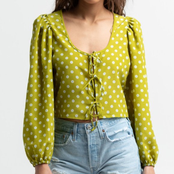 Levi's Embry Tie Front Daisy Blouse - Picture 2 of 14